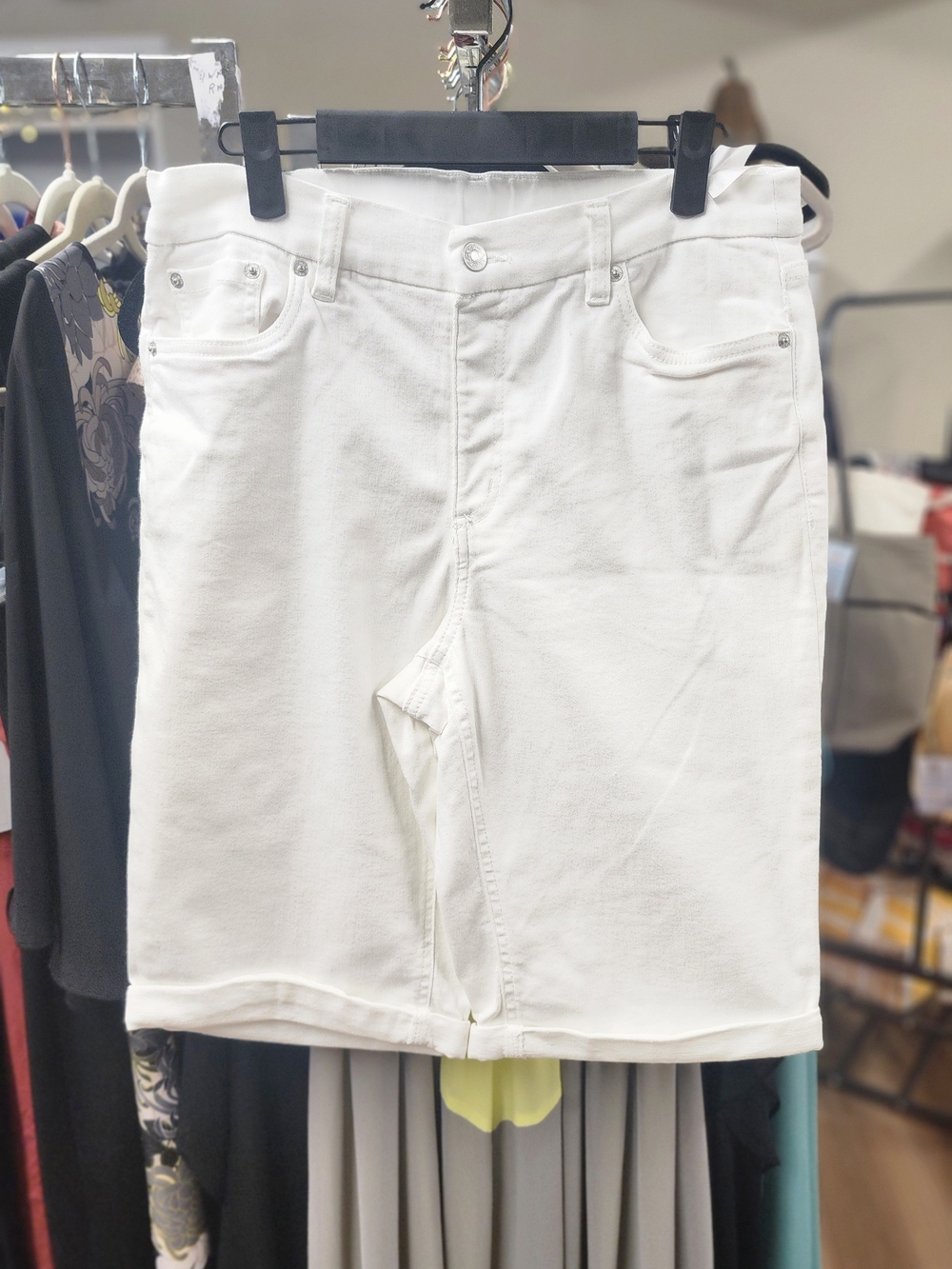 Women’s White Denim Jean Shorts - Classic Five-Pocket Style